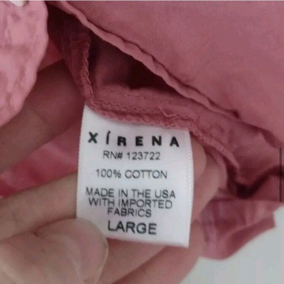 Xirena Split Open Back Button Up Blouse - Picture 7 of 11